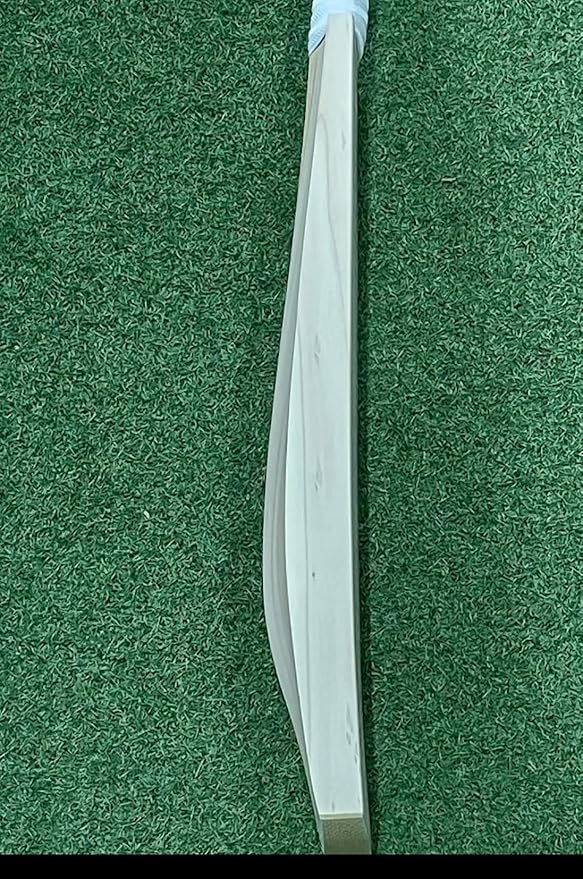 Premium English Willow Cricket Bat – Professional Batting Cricket Bat