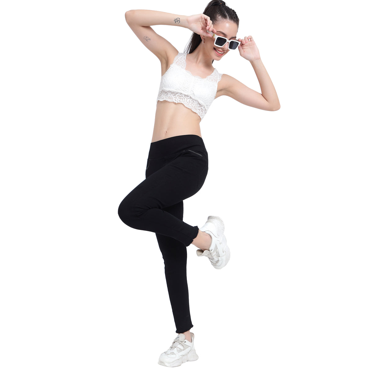 Women's Black High-Waist Skinny Jeggings with Frayed Hem