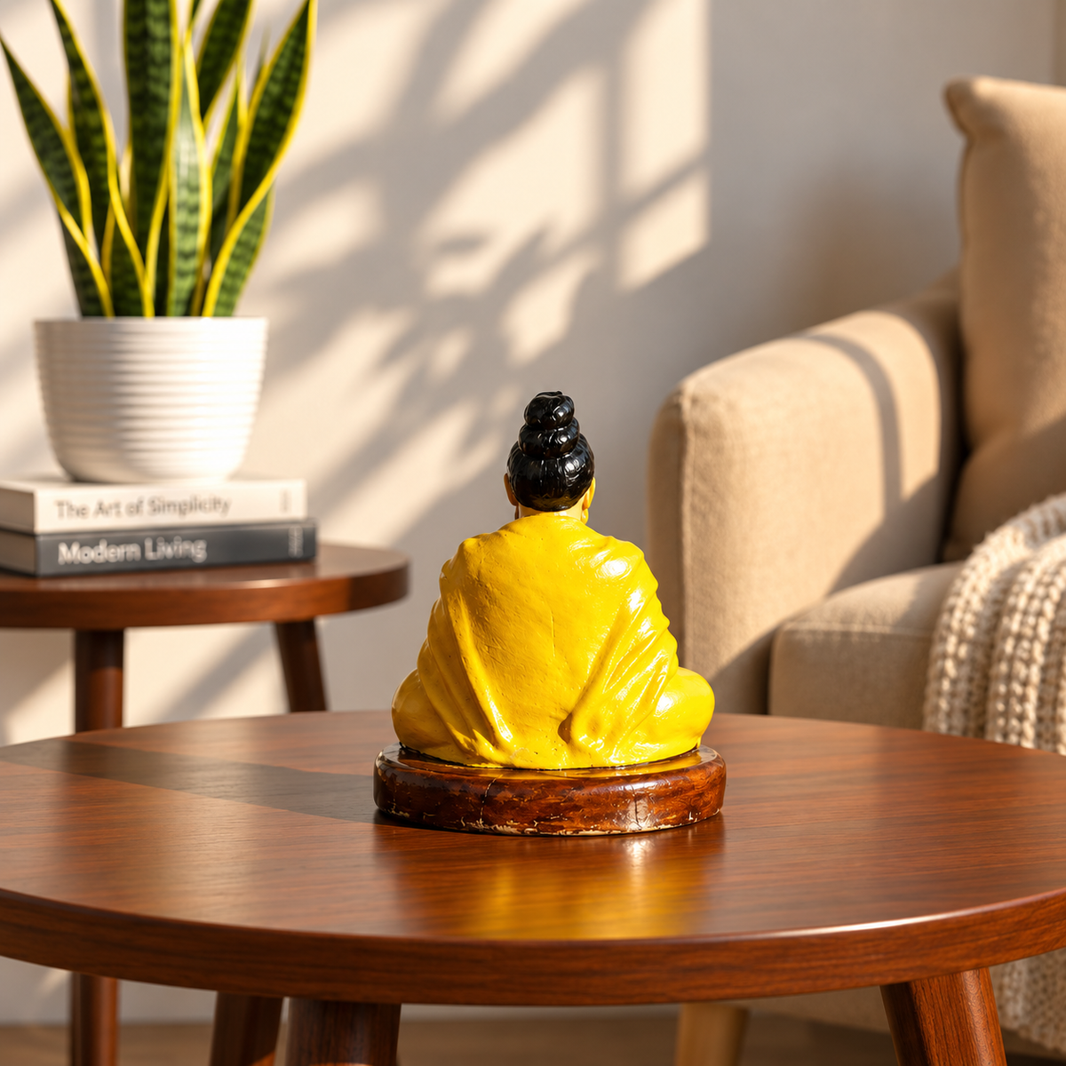 Premanand Ji Maharaj Statue – Spiritual Home & Office Décor