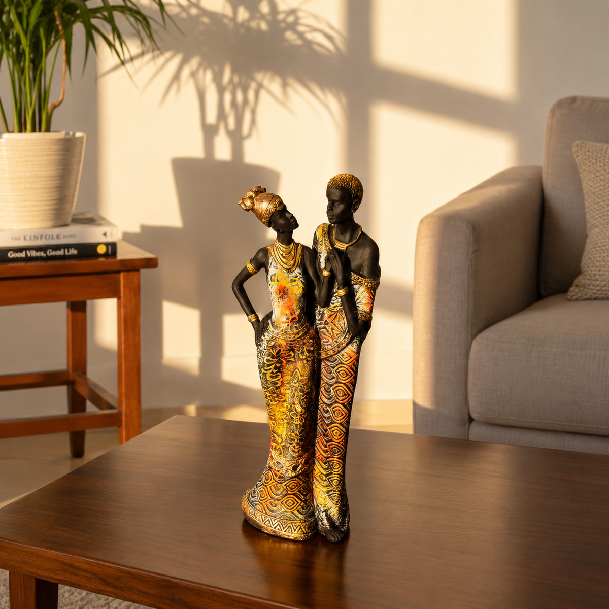 African Couple Decorative Statue – Elegant Traditional Art Sculpture